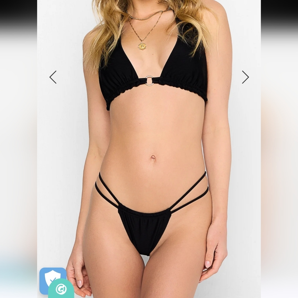 Beach Bunny Georgia bikini